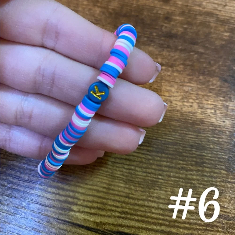 Colorful Beaded Bracelet - Picture 7 of 16
